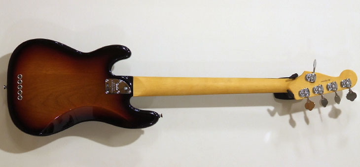 Fender - Am Pro II P 5-str 3TS