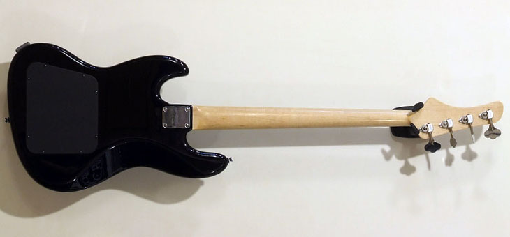 Industrial Radio - IR-J4 midi bass used