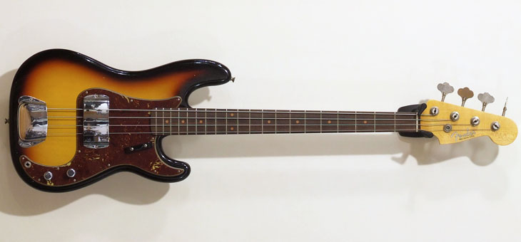 Fender - Custom Shop 64 P Relic
