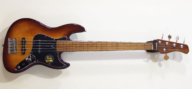 Marcus Miller - V5  Fl 5 Fretless